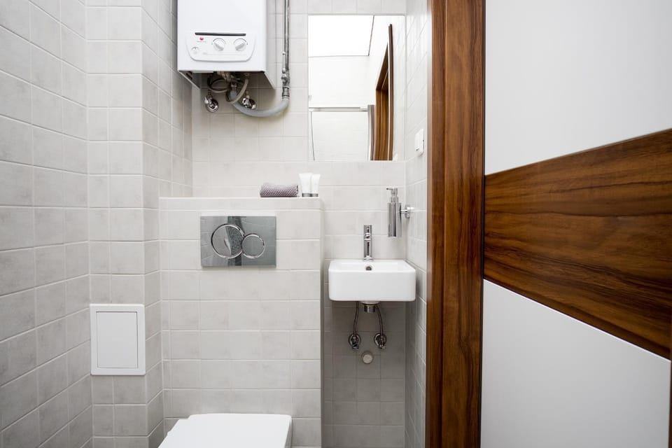 Toilet, Bathroom