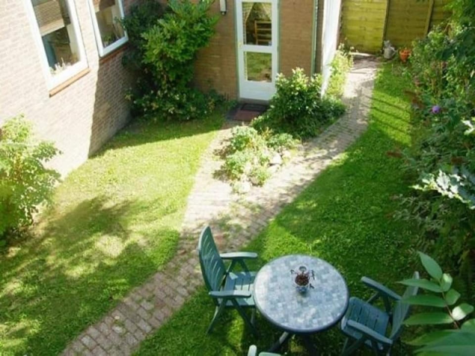Property building, Garden