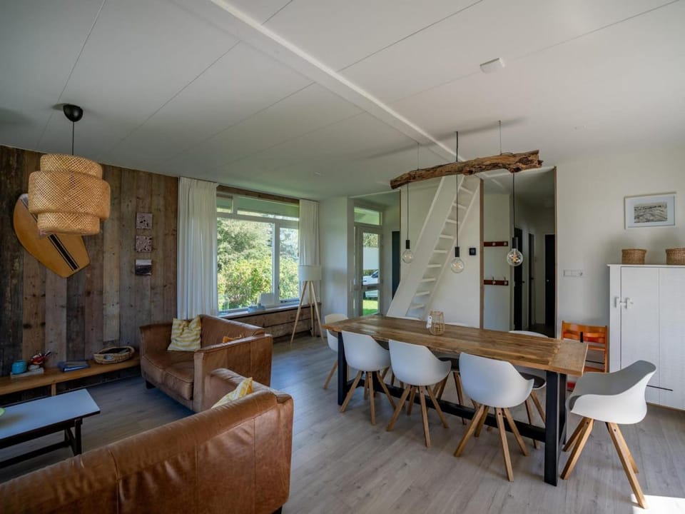 Property building, Dining area