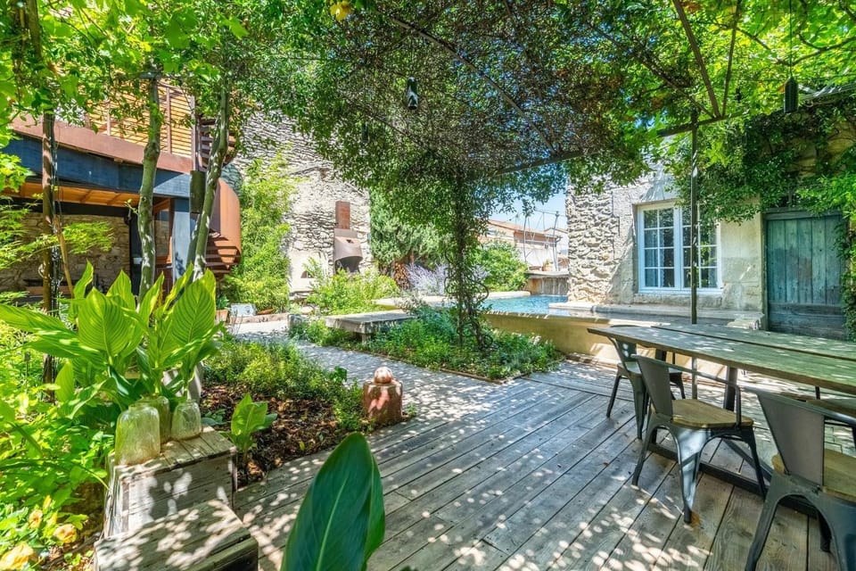 L Atypique Maison FERAUD House in Saint-Remy-de-Provence