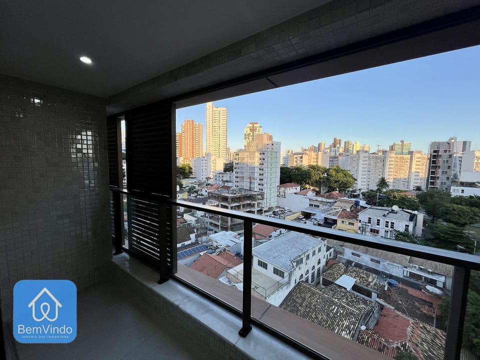 Balcony/Terrace, Street view
