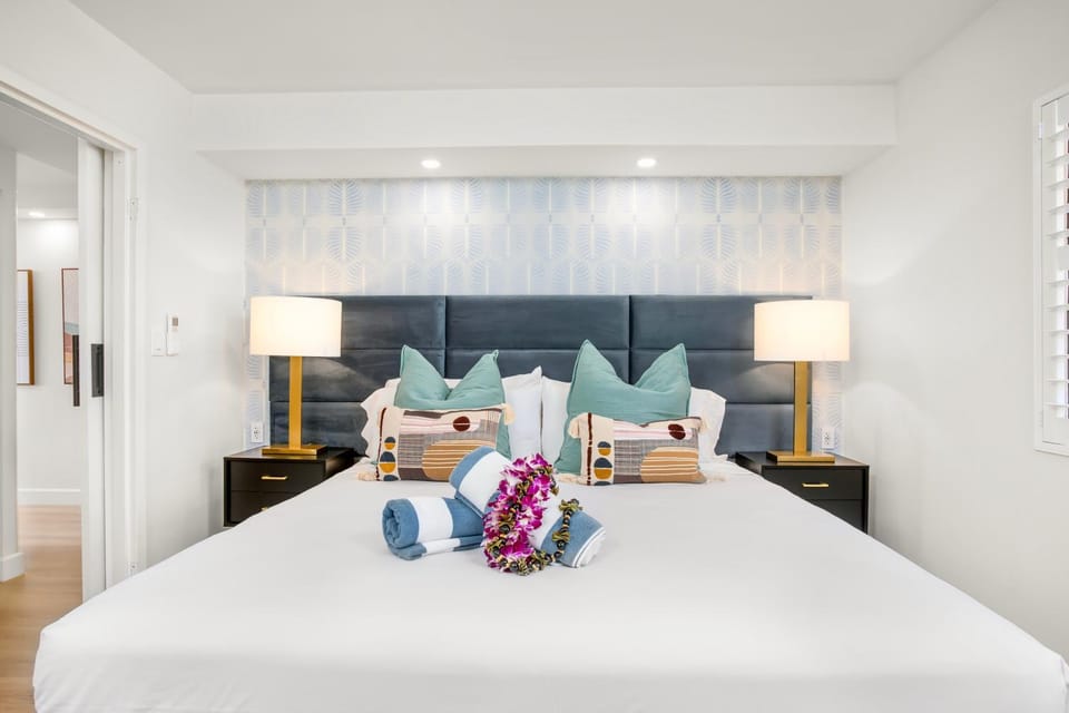 Bed, Other, Bedroom