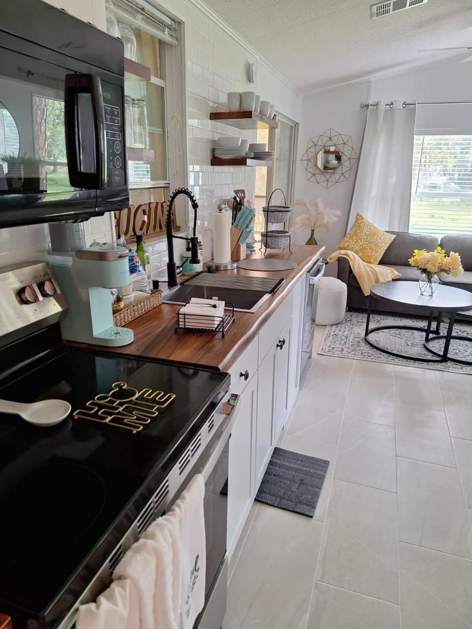 Your home away from home! Entire cottage- Disney House in Osceola County