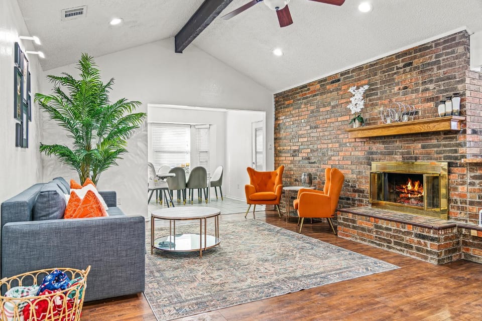 Your Home Away from Home House in Grand Prairie