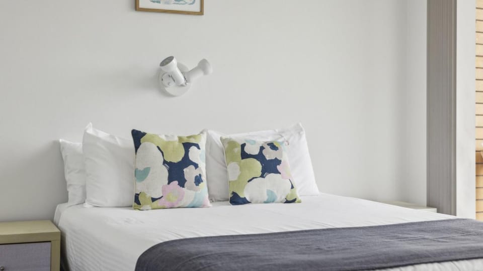 Bed, Other, Bedroom