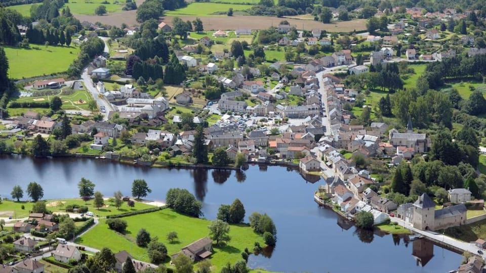 Maison de village proche du Lac de Vassivière House in Nouvelle-Aquitaine
