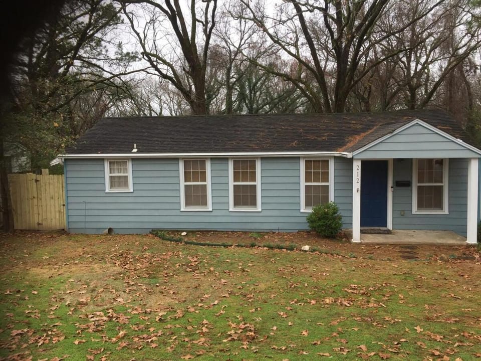 2br home with patio near lakes and walking trails House in Little Rock