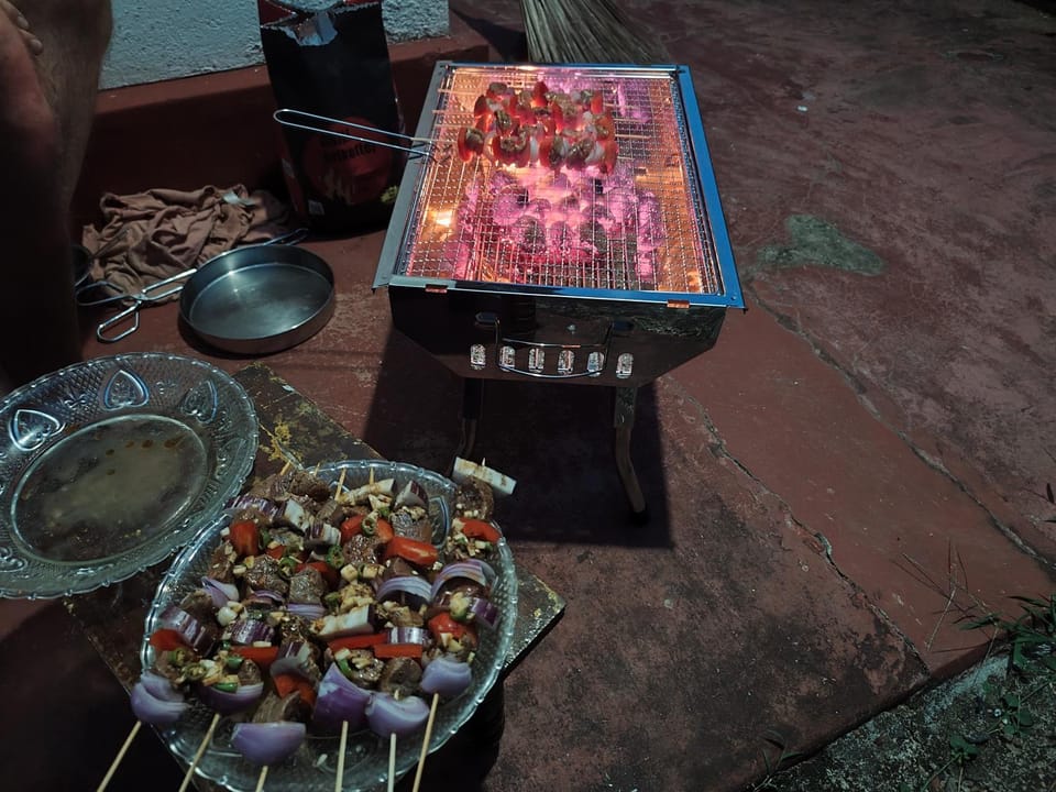 BBQ facilities, BBQ facilities, Food
