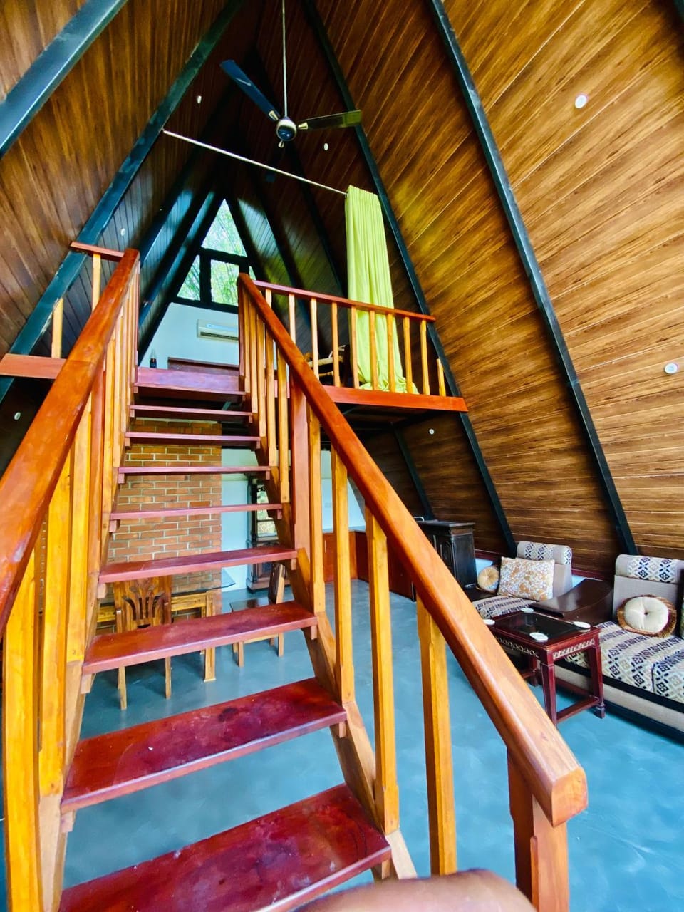 Agora Field Luxury tent in Hikkaduwa