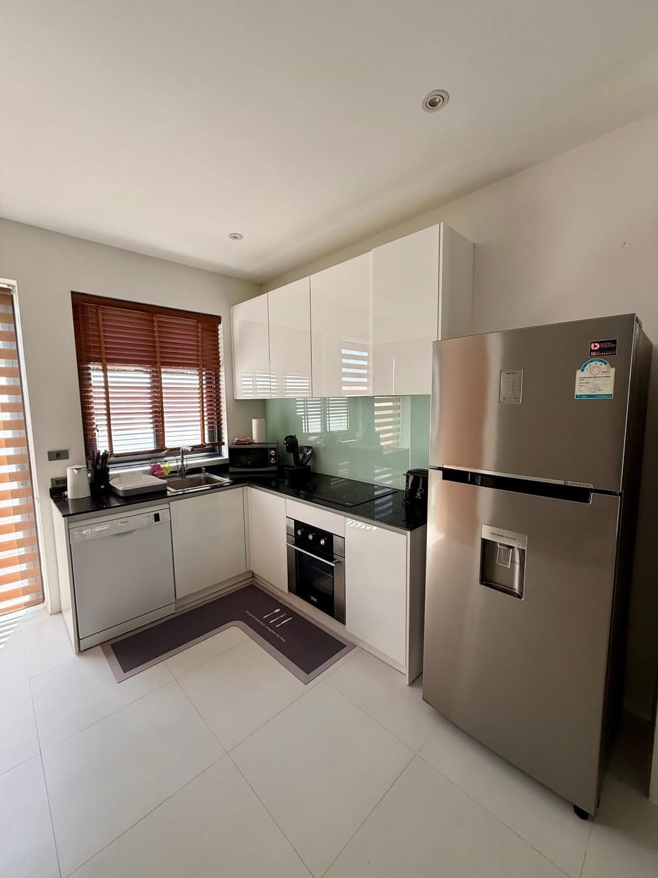 Modern 2-BR townhouse walking distance to the beach Villa in Ko Samui