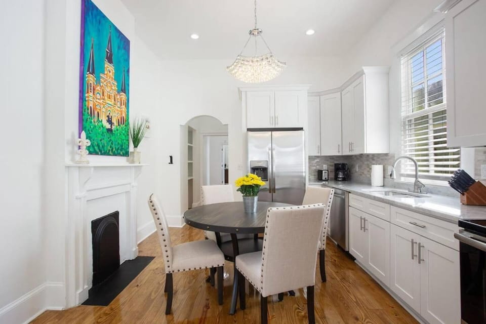 Mid City 2BR Home Near French Quarter House in New Orleans