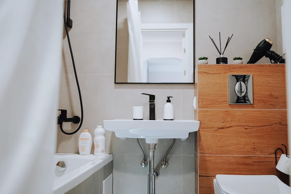 Bathroom, heating