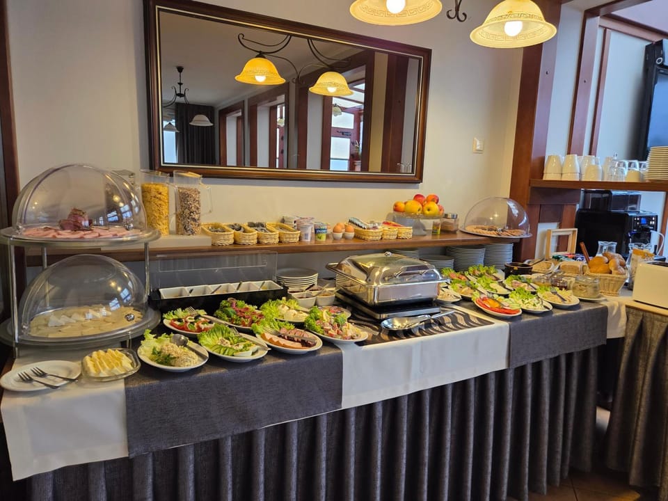 Buffet breakfast