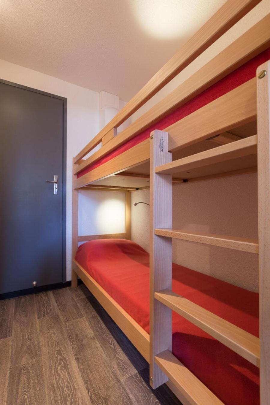 bunk bed
