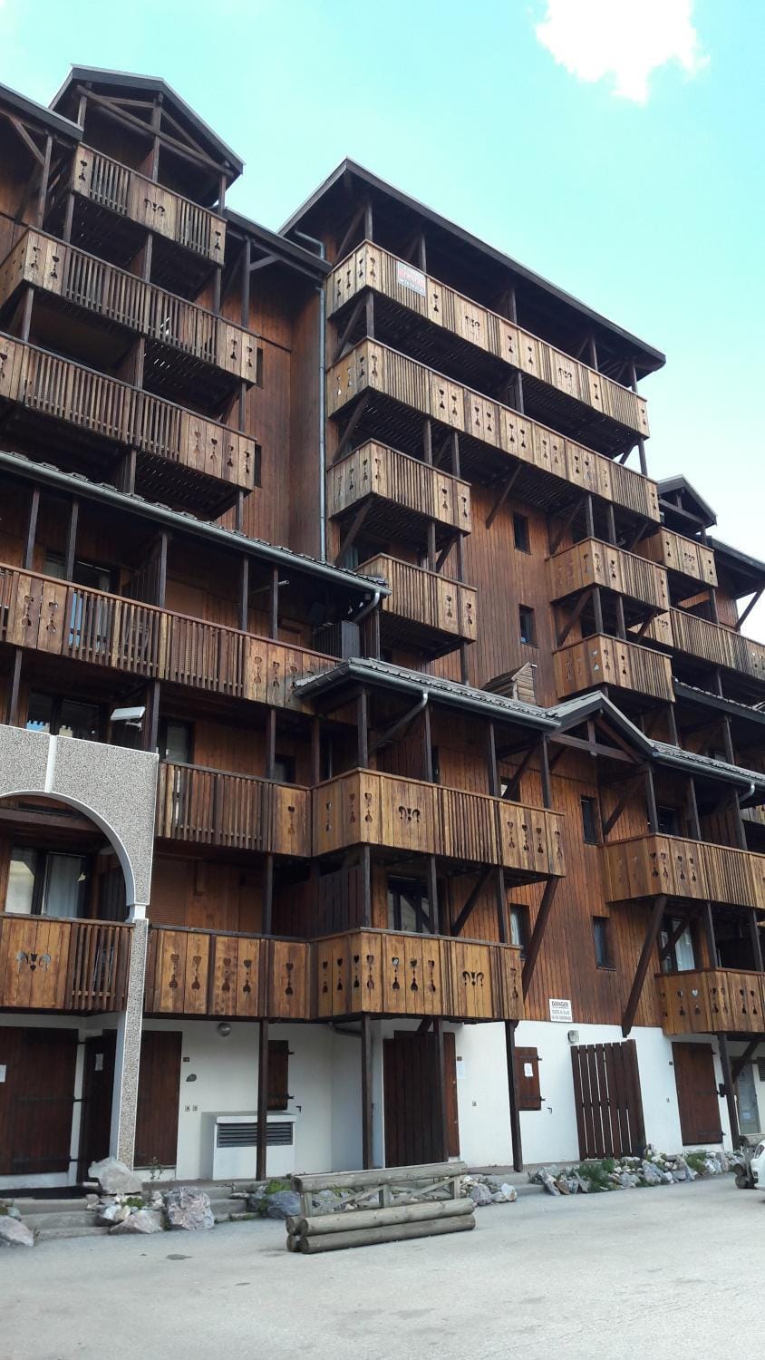 Property building, Winter
