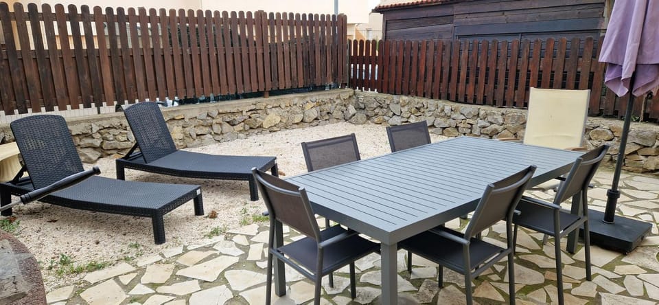 Garden, Balcony/Terrace, Balcony/Terrace