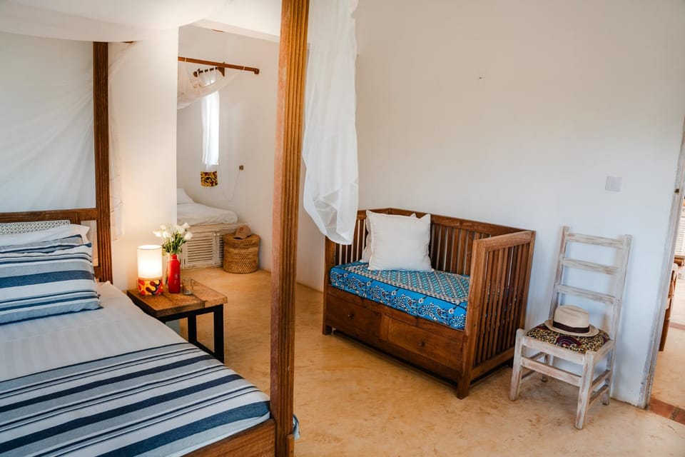 Photo of the whole room, Bedroom