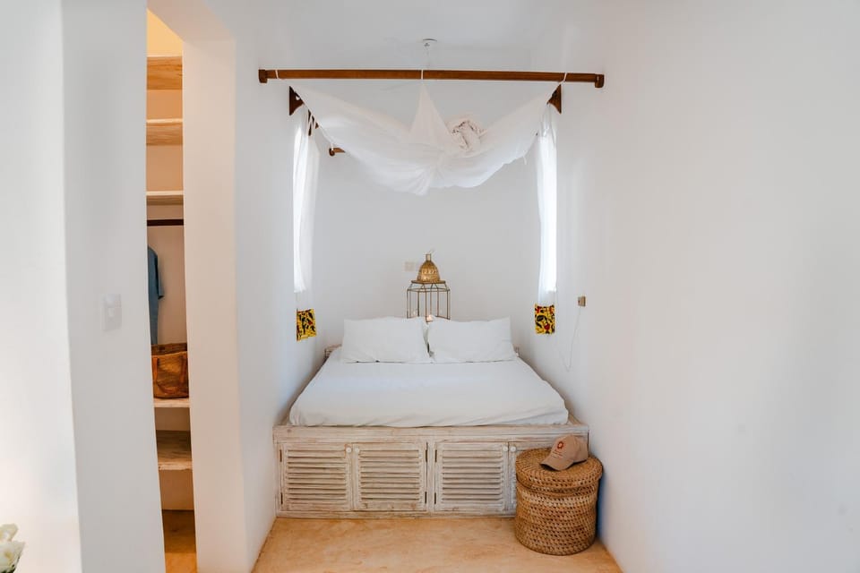 Bed, Bedroom