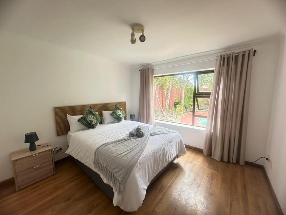 MBCholidayhouse House in Cape Town