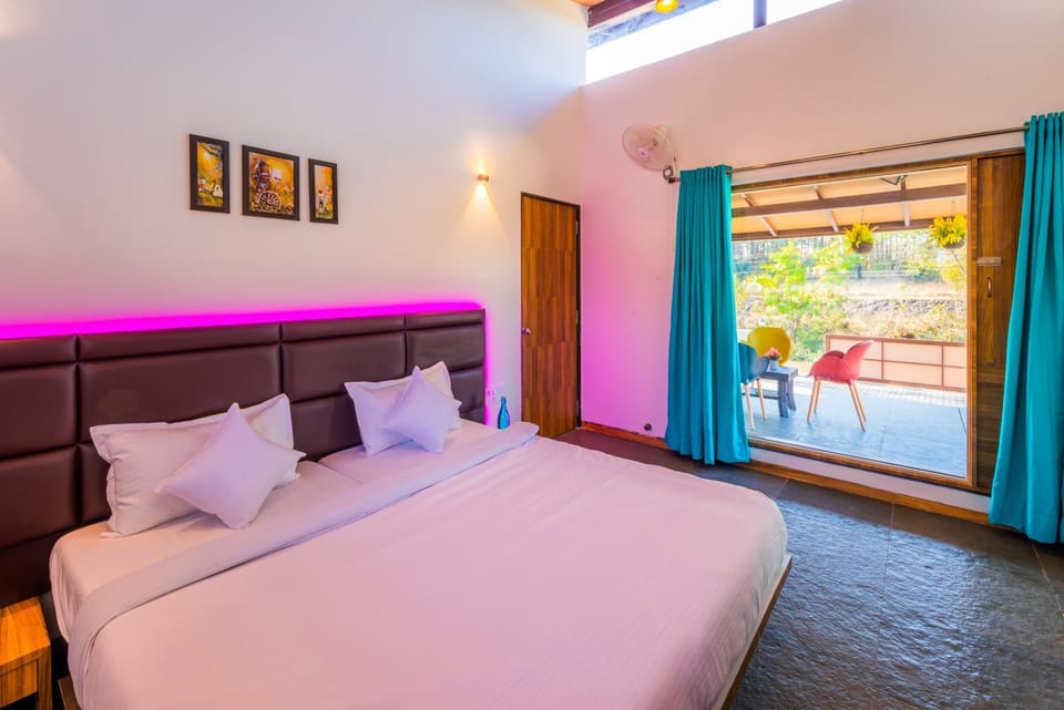 Bed, TV and multimedia, Photo of the whole room, Bedroom, air conditioner