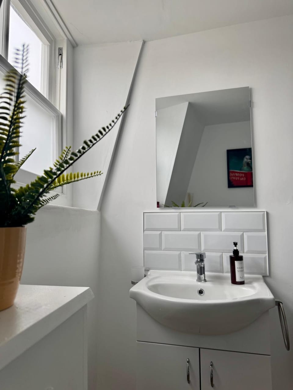 Spacious 4-Bed Apartment In City Centre Apartment in Brighton