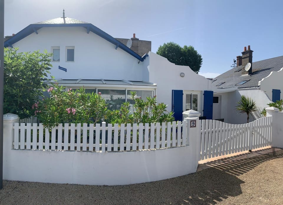 Maison de caractère au coeur de Saint Gilles Croix de Vie House in Saint-Gilles-Croix-de-Vie