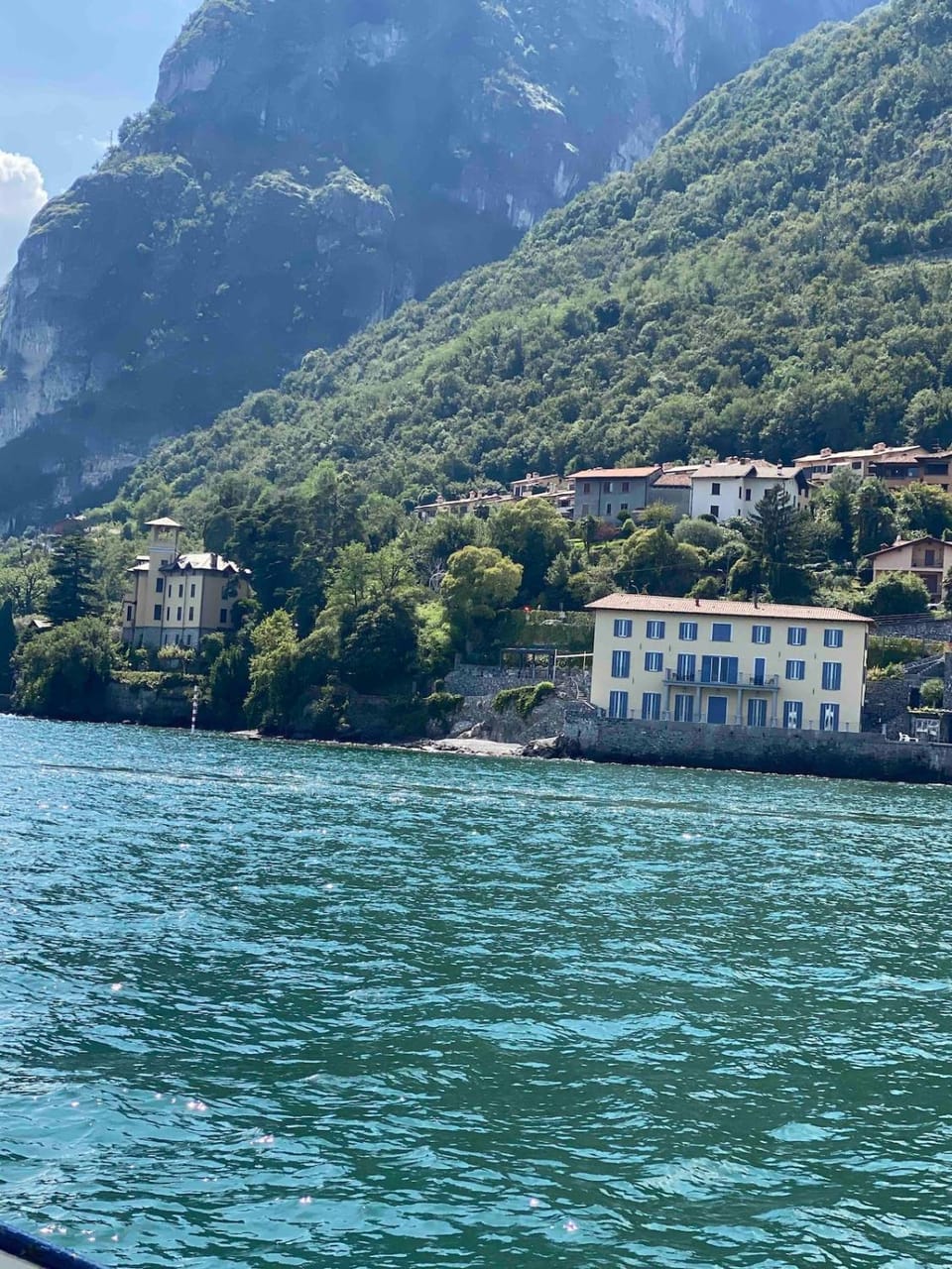 House within walking distance of the lake Apartment in Menaggio