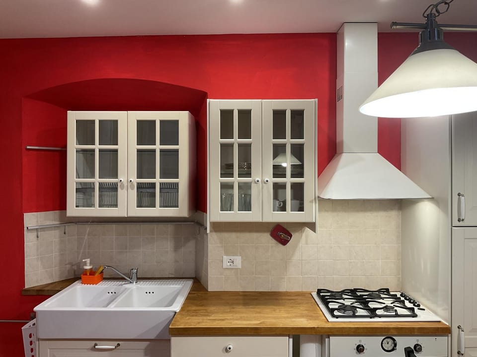 Kitchen or kitchenette, stove