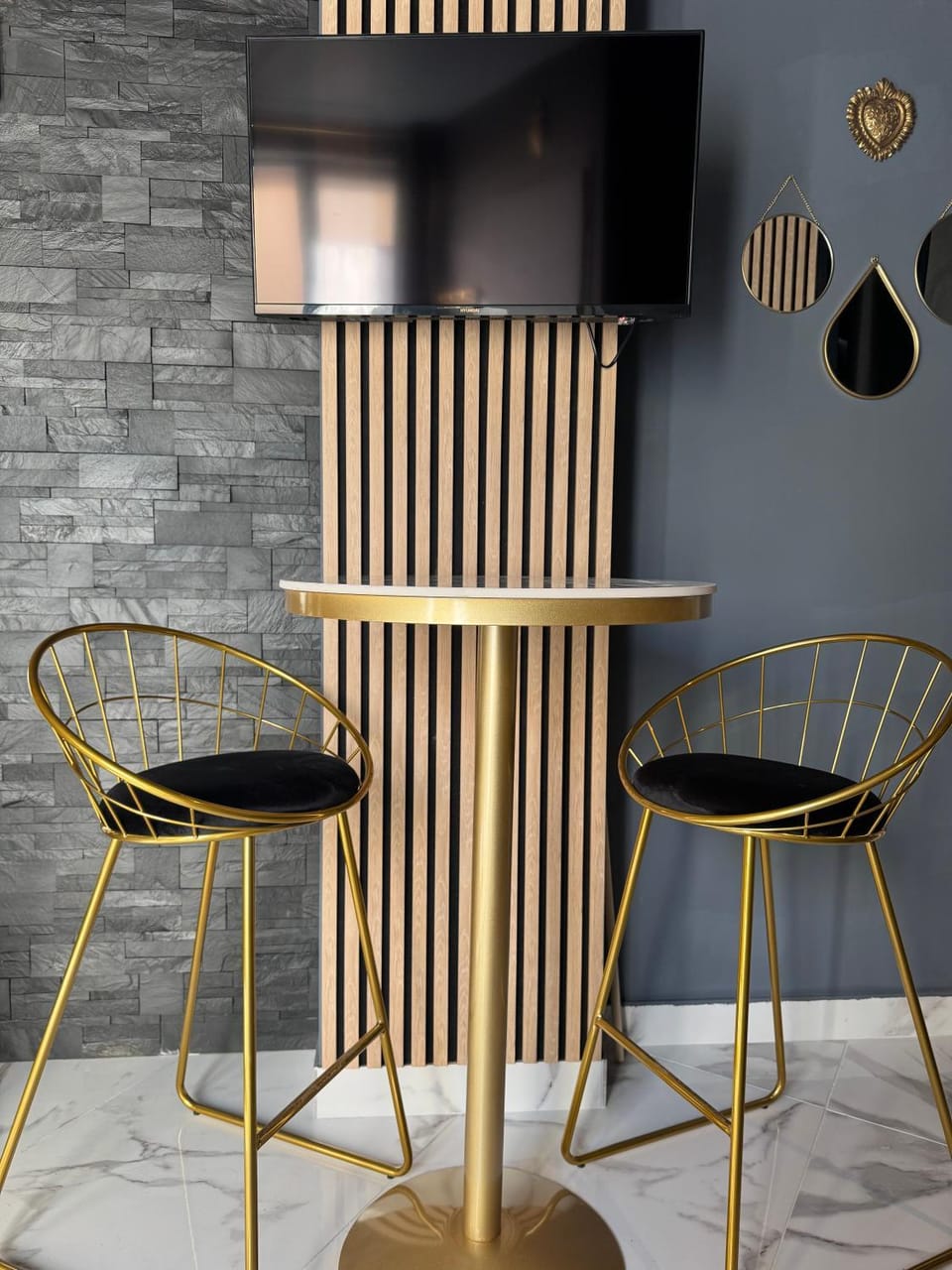 Love Room Balneo Menton Apartment in Roquebrune-Cap-Martin