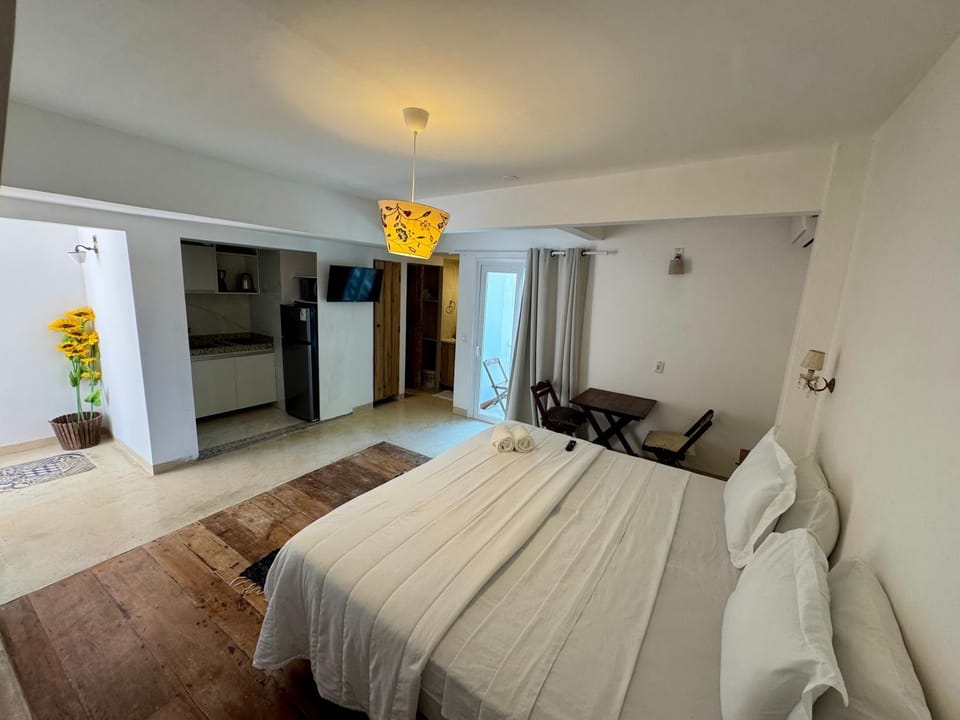 Piratas Do Morro Apartamento Praça Apartment in Ilha de Tinharé