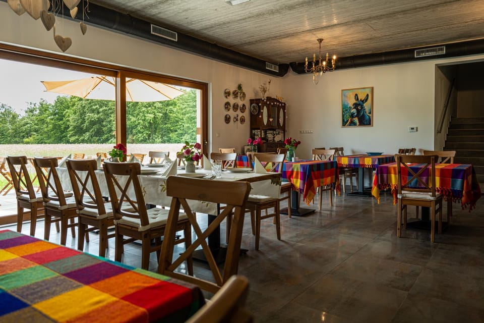 Stajnia Smaku Farm Stay in Greater Poland Voivodeship