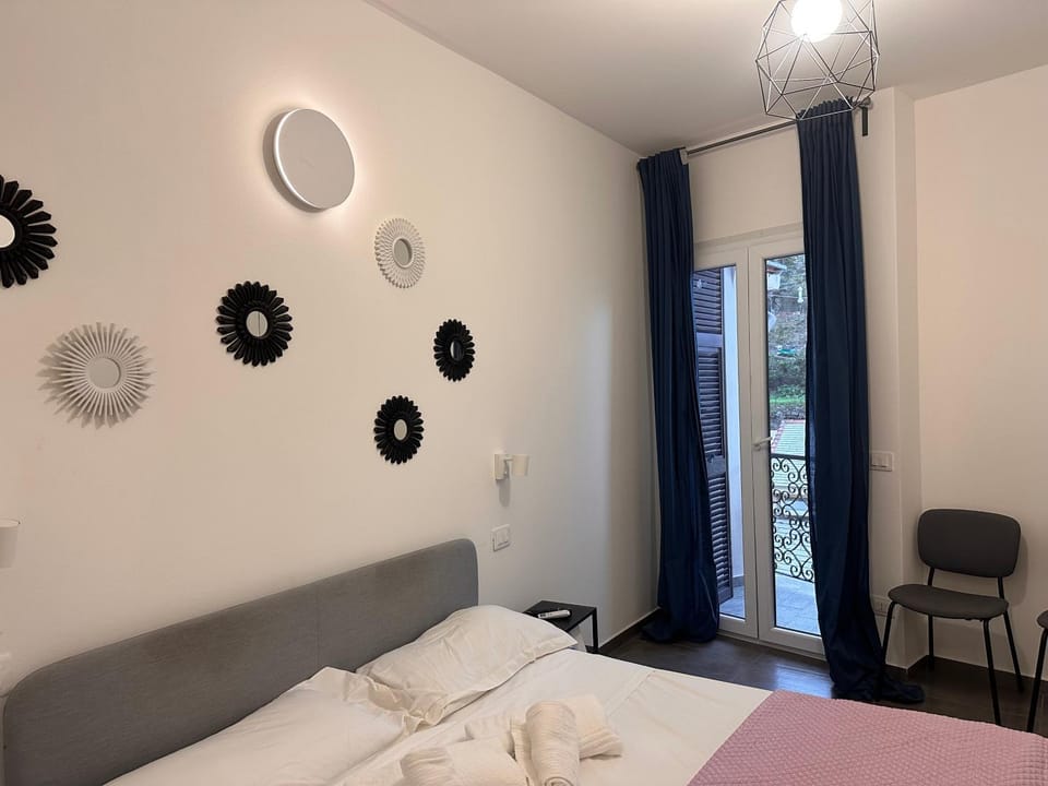 Rooms in Vernazza open24h Bed and Breakfast in Vernazza