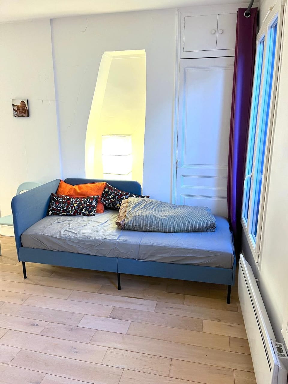 Bed, Bedroom