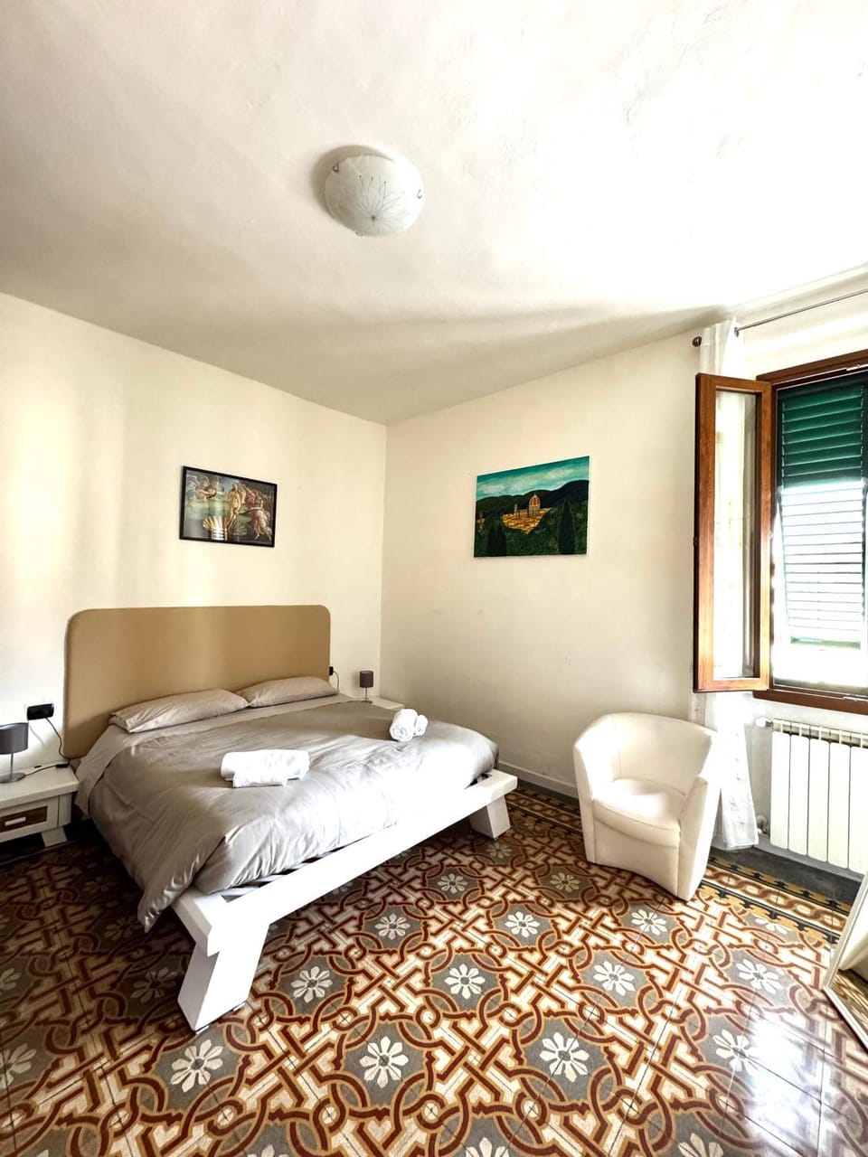 Accommodation near the airport House in Florence