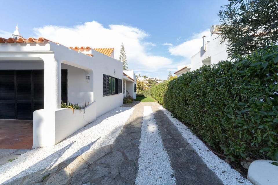 Villa Uno by HelloVacations Villa in Quarteira