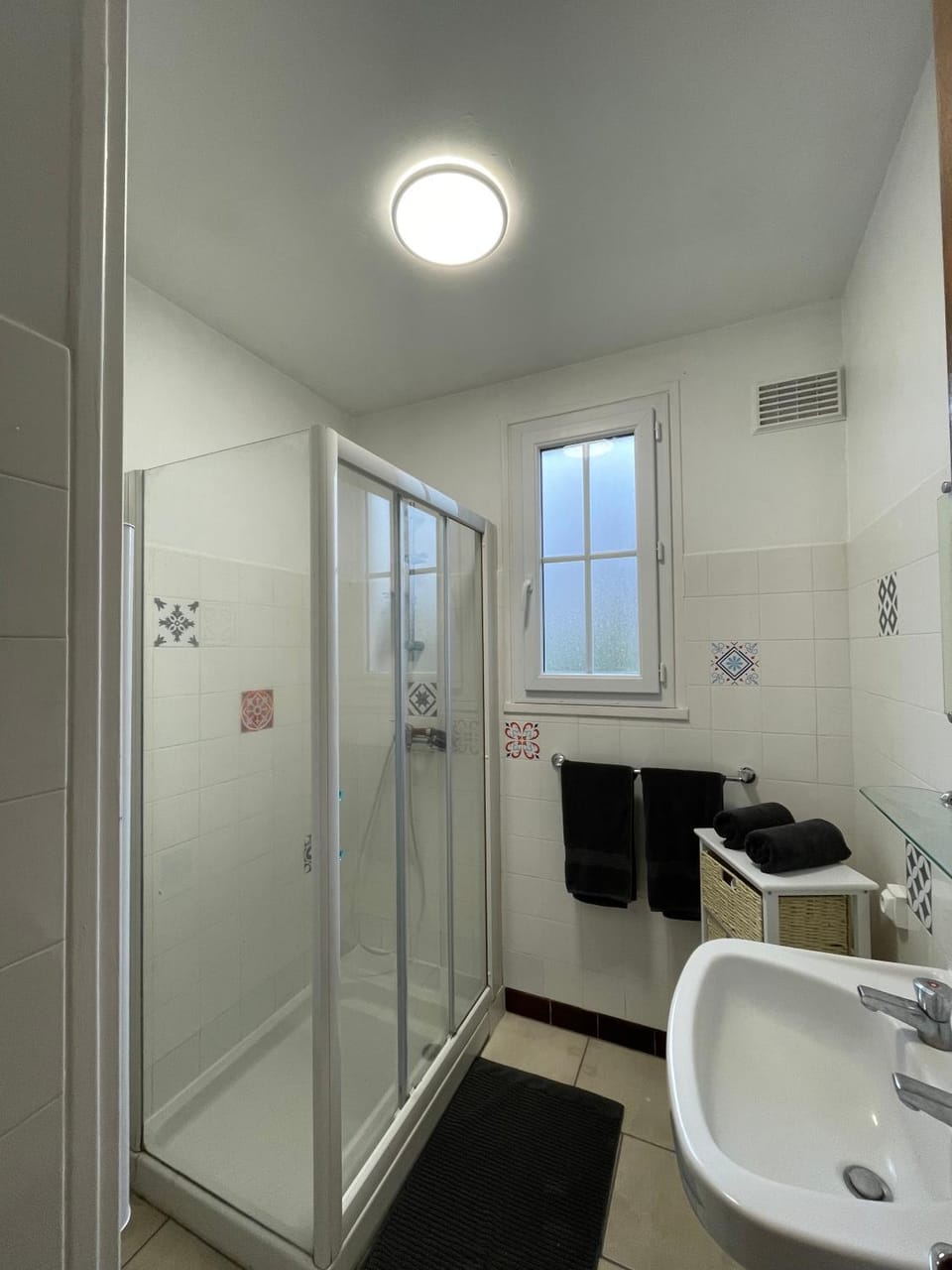 Shower, Bathroom