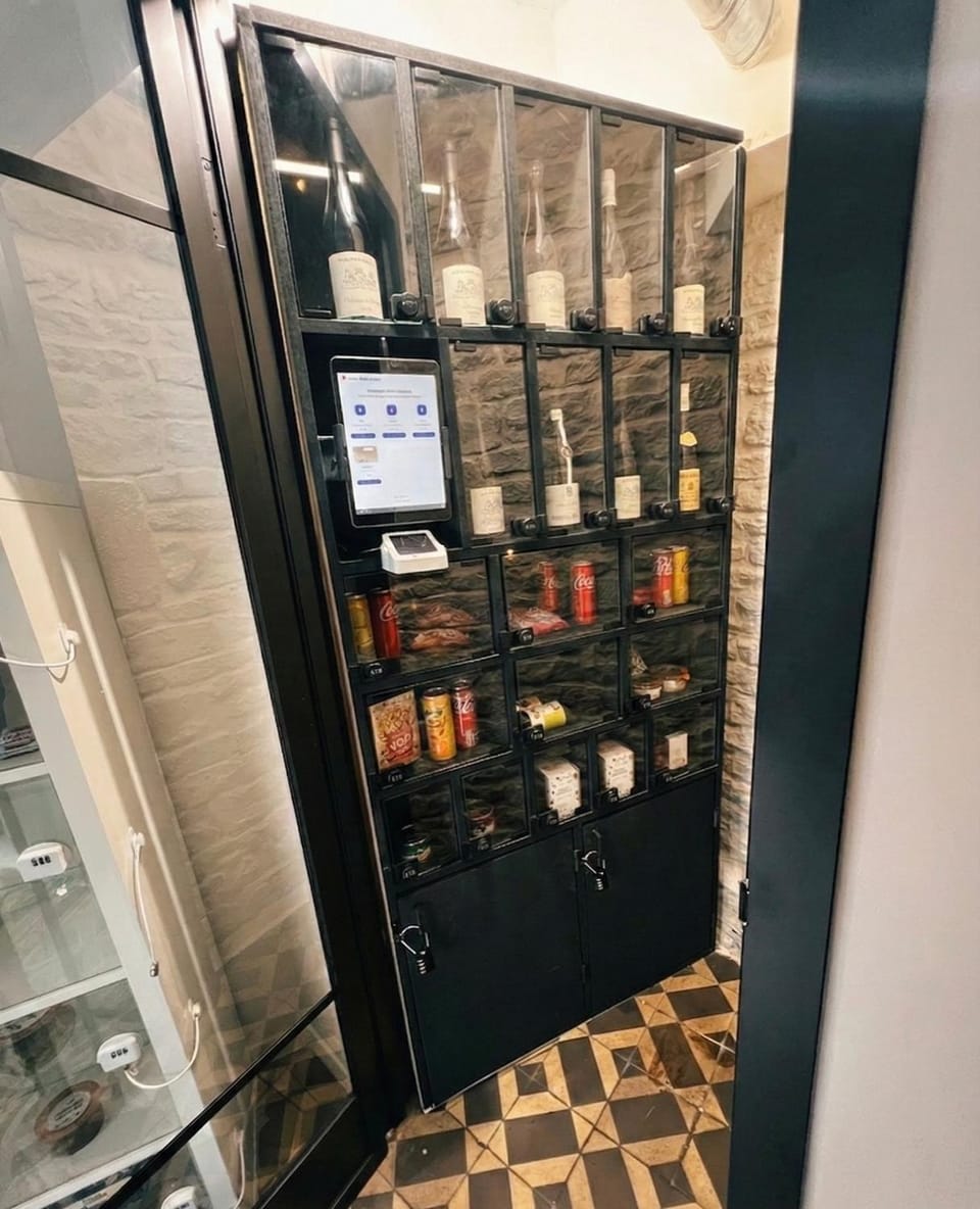 vending machine