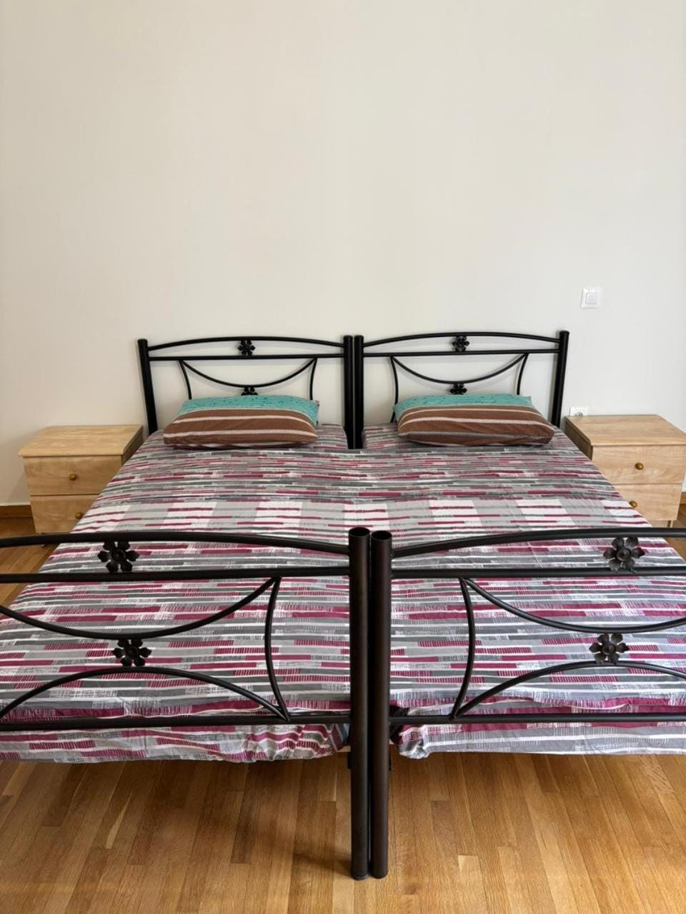 Berry room 4 Bed and Breakfast in Athens