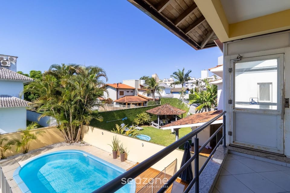 Balcony/Terrace, Pool view
