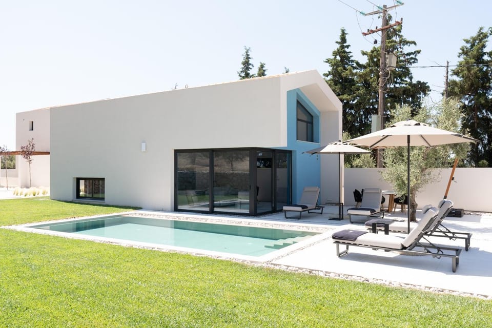 Patio, Garden, Garden view, Pool view, Swimming pool, sunbed