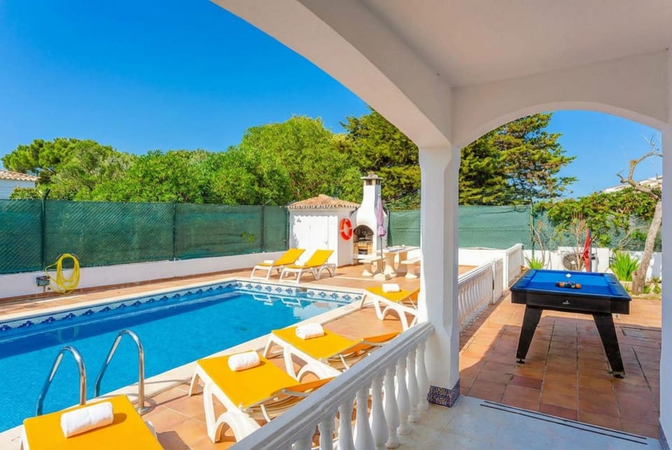 Day, Balcony/Terrace, Pool view, Swimming pool, sunbed