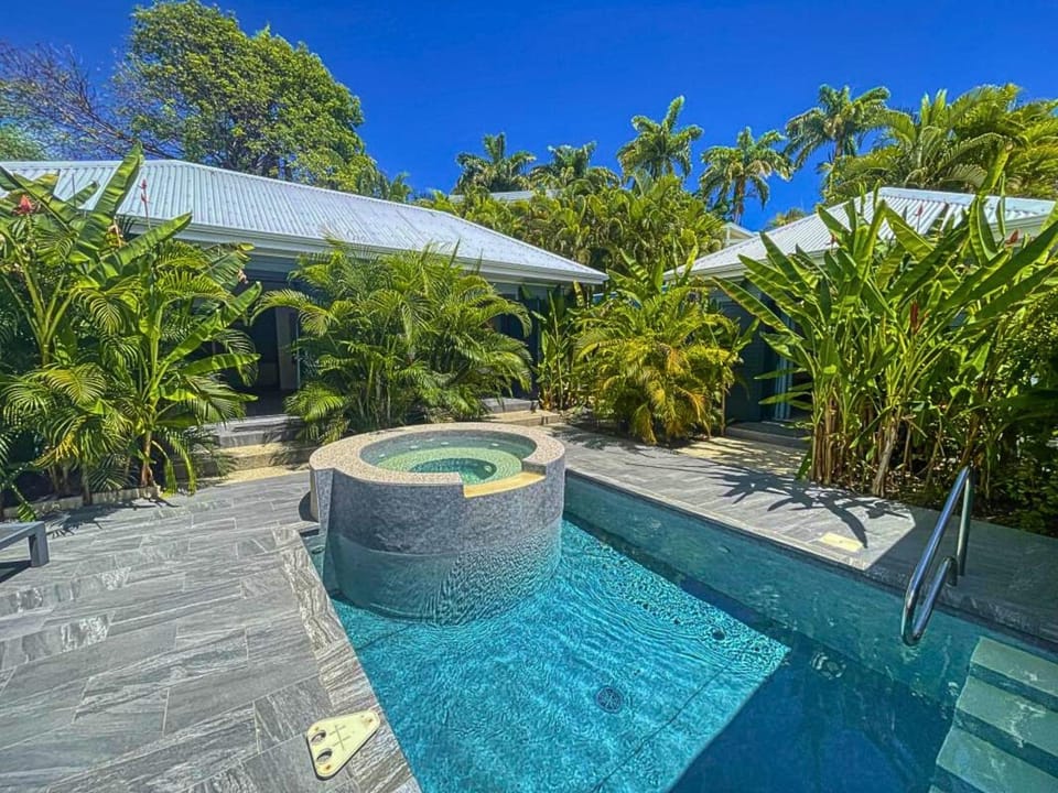 Spa and wellness centre/facilities, Photo of the whole room, Bedroom, Pool view, Swimming pool