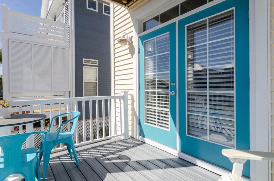 Shrimply the Best by Bryant Real Estate House in Carolina Beach