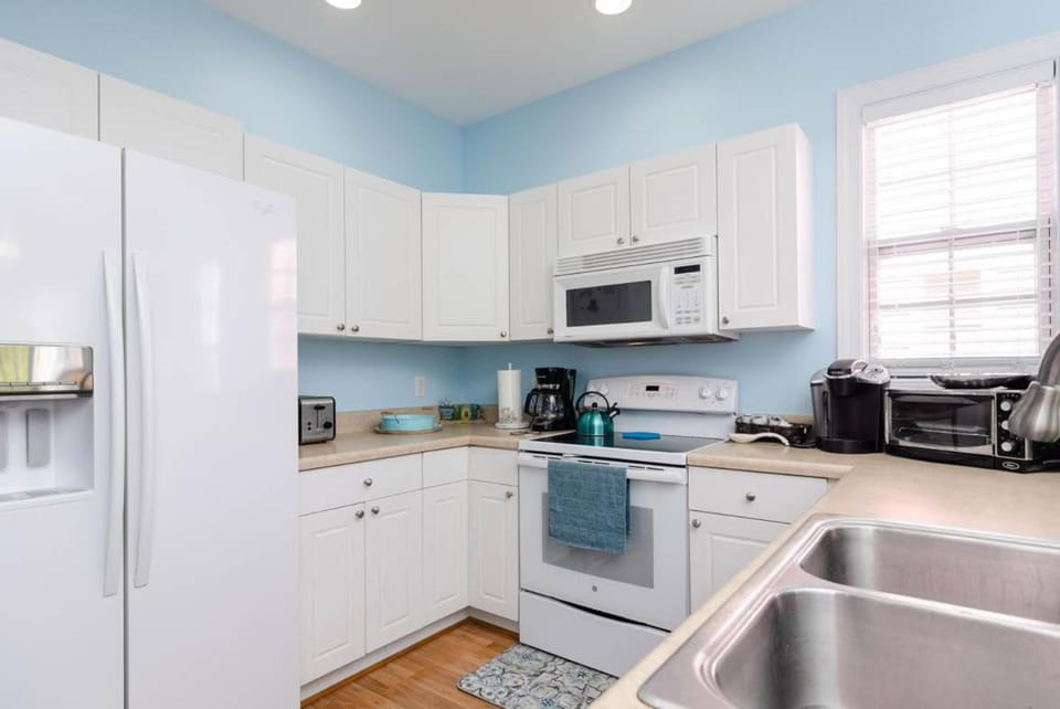 Halts Away by Bryant Real Estate House in Carolina Beach