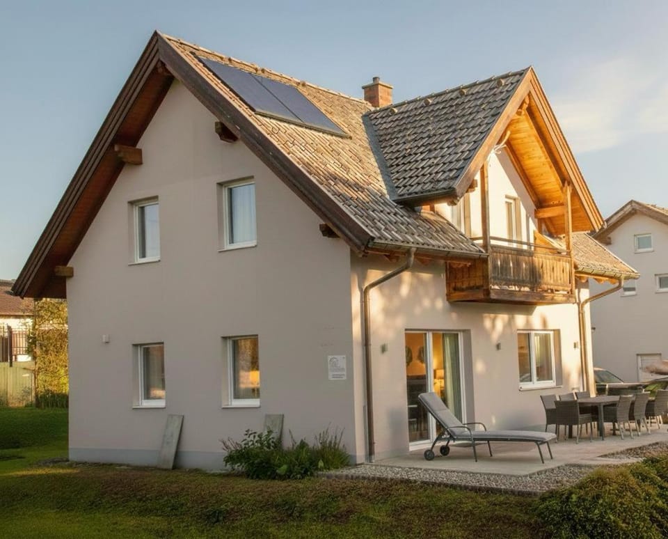 Villa Sonnenpiste House in Carinthia, Austria