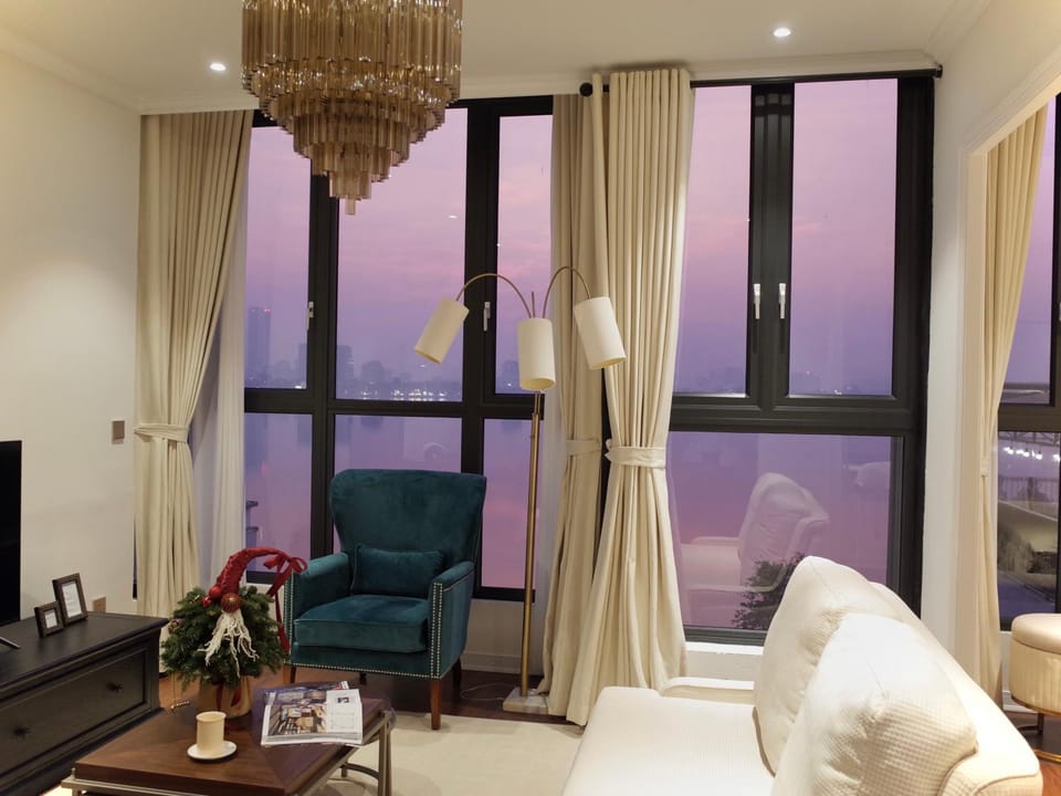 Seating area, Lake view