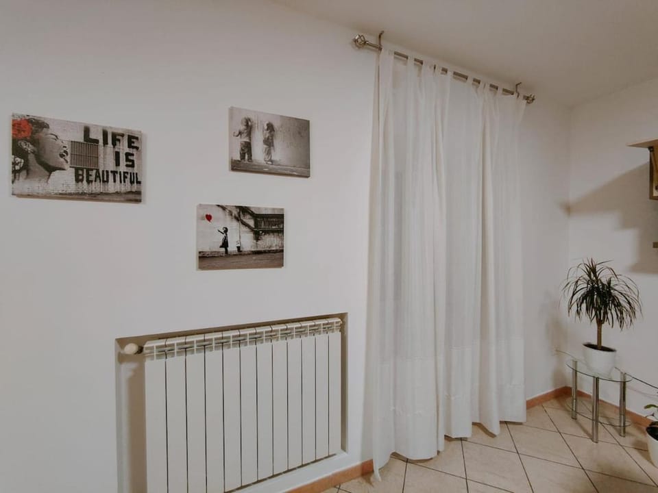 Living room, Decorative detail