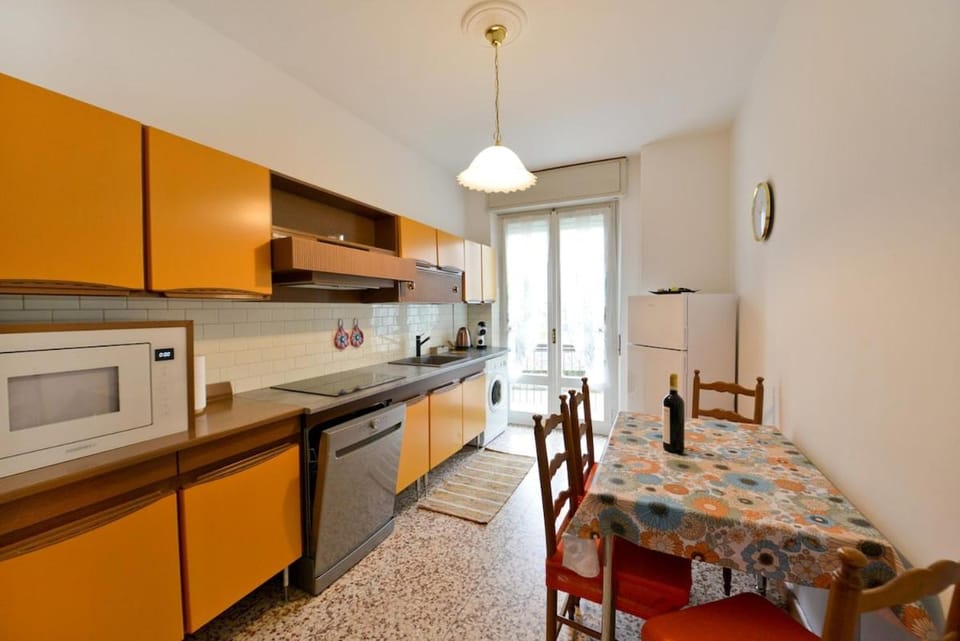 Miralago - 8 min Walk to Bernina Express - Garden & Parking Apartment in Province of Brescia