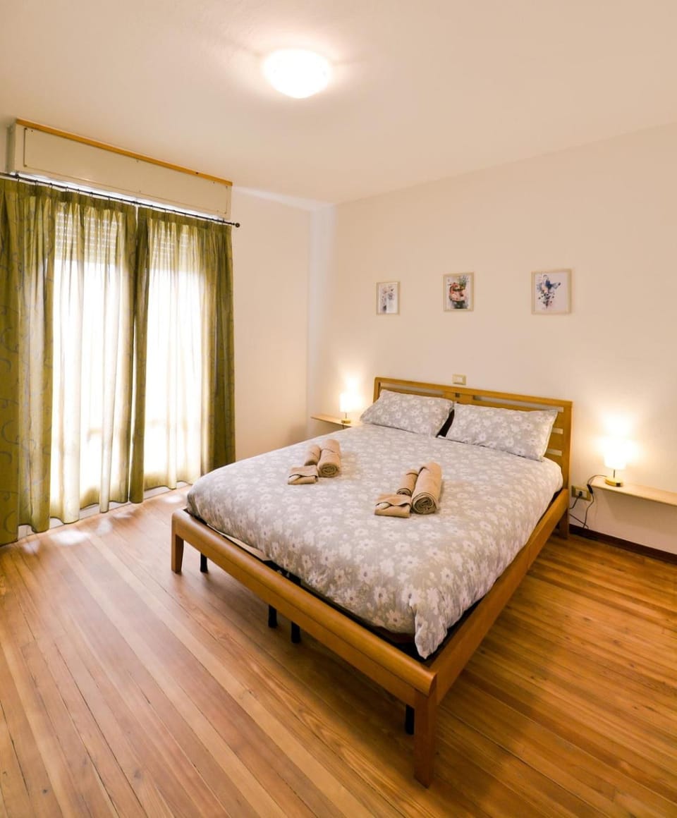 Alp Grüm Apartment - 8 min walk to Bernina Express - Garden & Parking Apartment in Province of Brescia