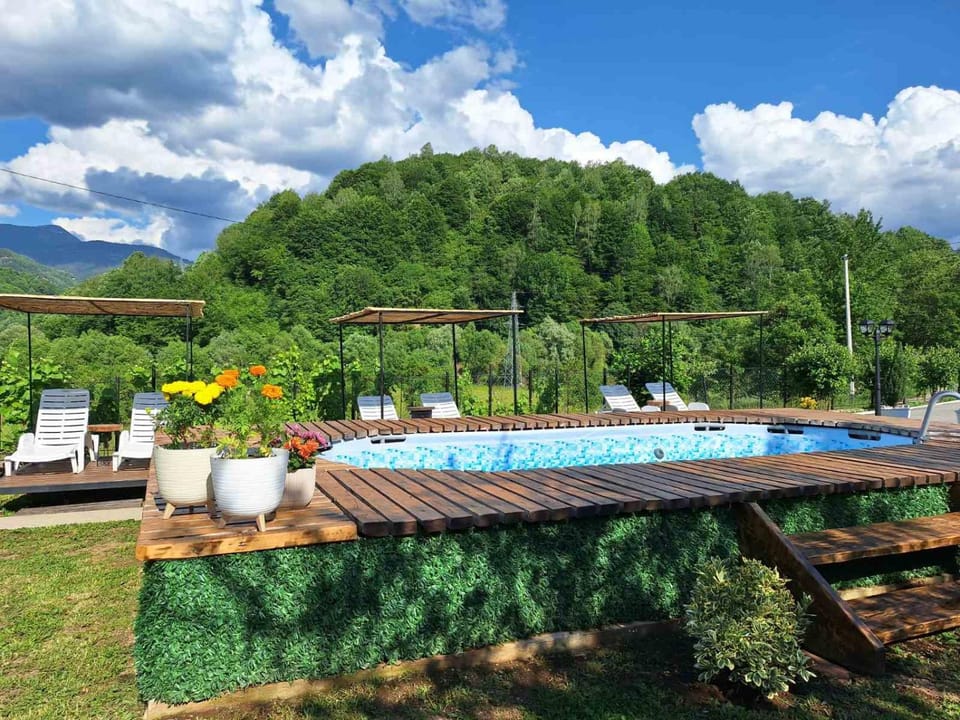 Holiday cottage with pool House in Montenegro